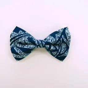 Navy Tapa Dog's Bow Tie