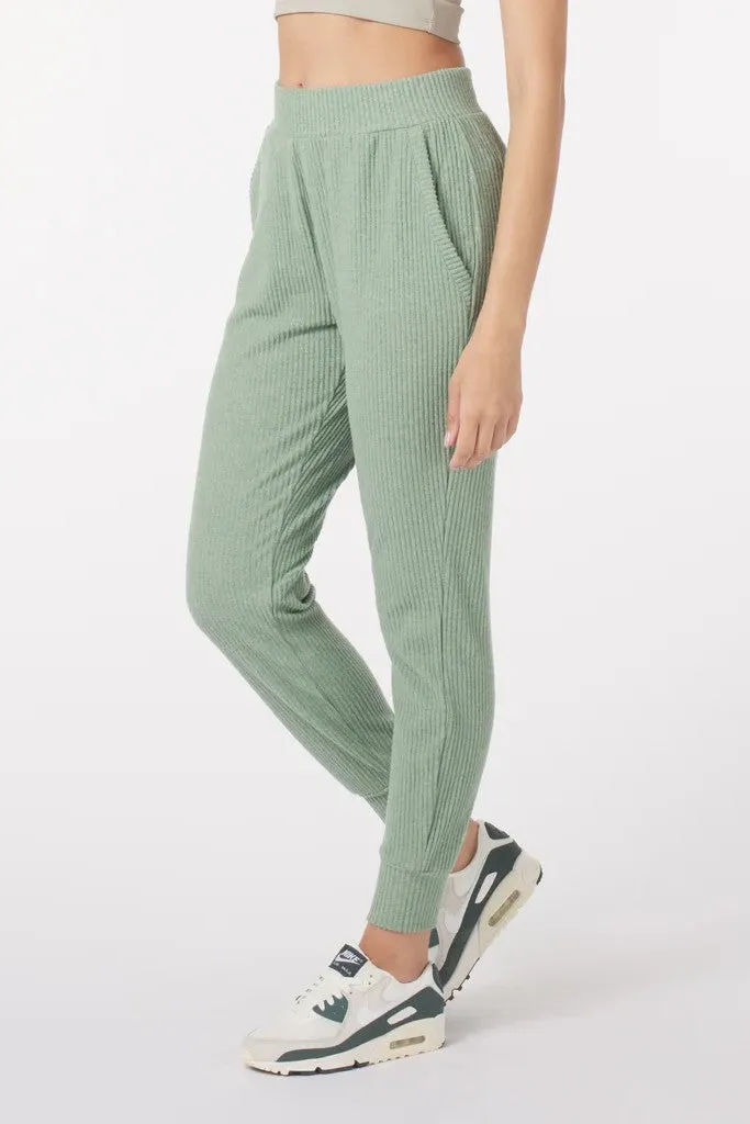 Valley 7/8 Jogger - Sage